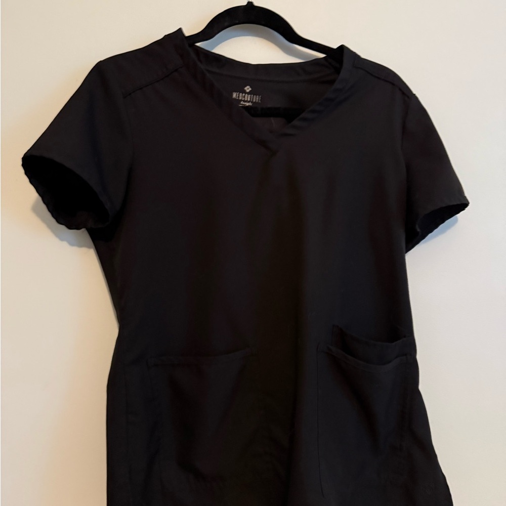 Med Couture Women's Classic Black Short Sleeve Top